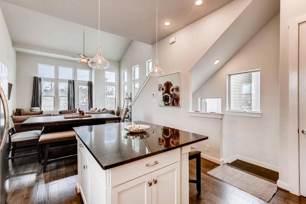 Fam Friendly 5 Bed Home Blocks To Pearl/Riverwalk! San Antonio Kültér fotó